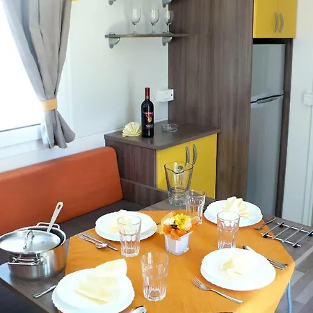 Victoria Mobilehome In Camping Village Cavallino Exterior photo