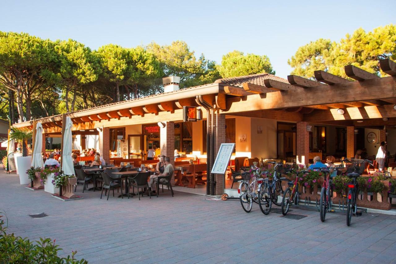 Victoria Mobilehome In Village 4*